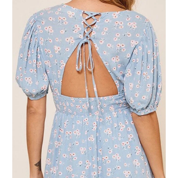 Mauve pink daisy floral smocked waist open back ruffle hem dress puff sleeve - Picture 3 of 5